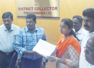 திருவண்ணாமலை மாவட்டத்தில் 19 லட்சத்து 62 ஆயிரத்து 843 வாக்காளர்கள் உள்ளனர் -2018