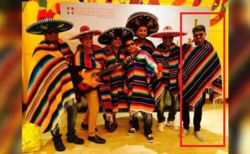 வித்தியாசமான மெக்ஸிகன் உடையில் விஜய் – வைரல் புகைப்படம் vijay